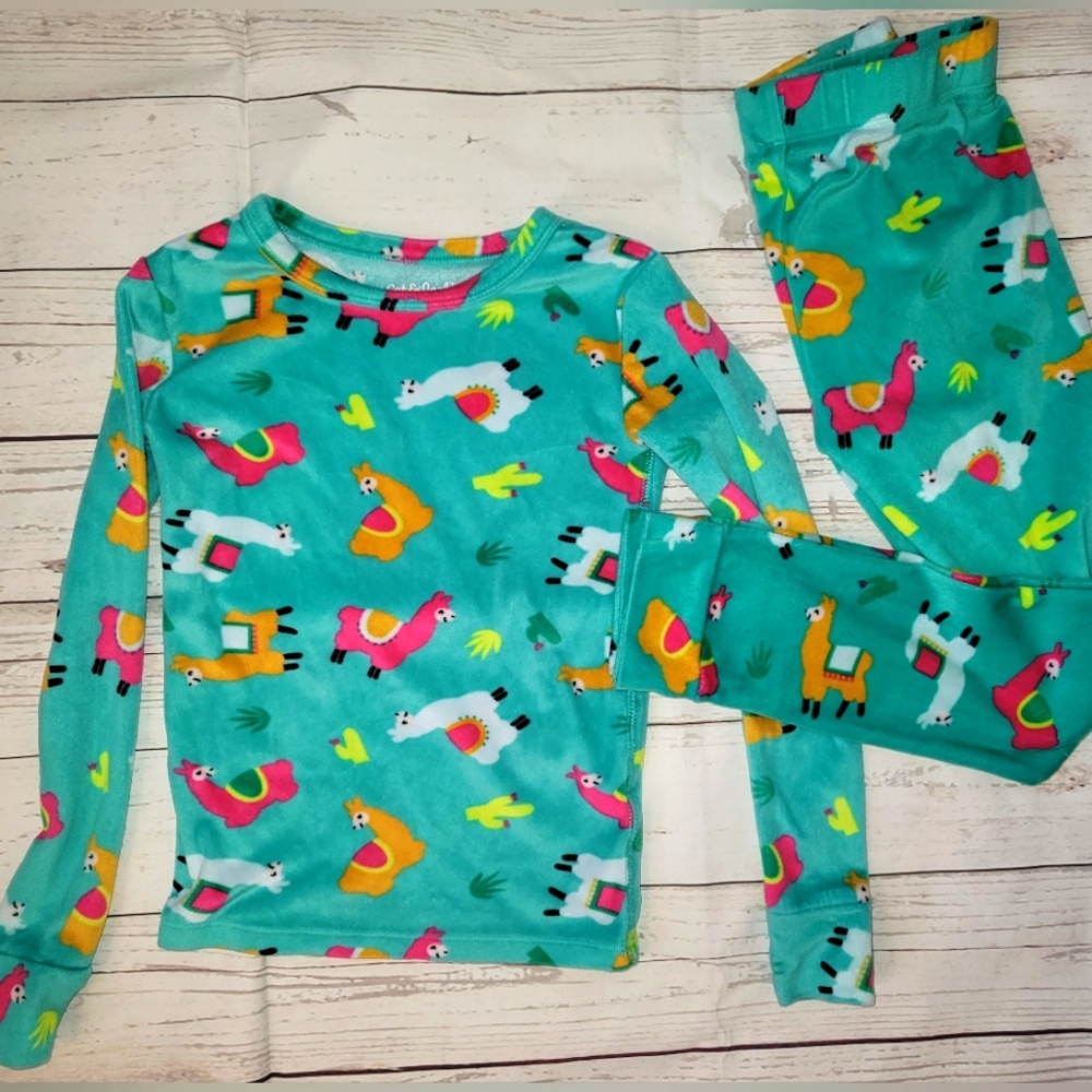 Girls sz 6 buttery soft lama pajamas